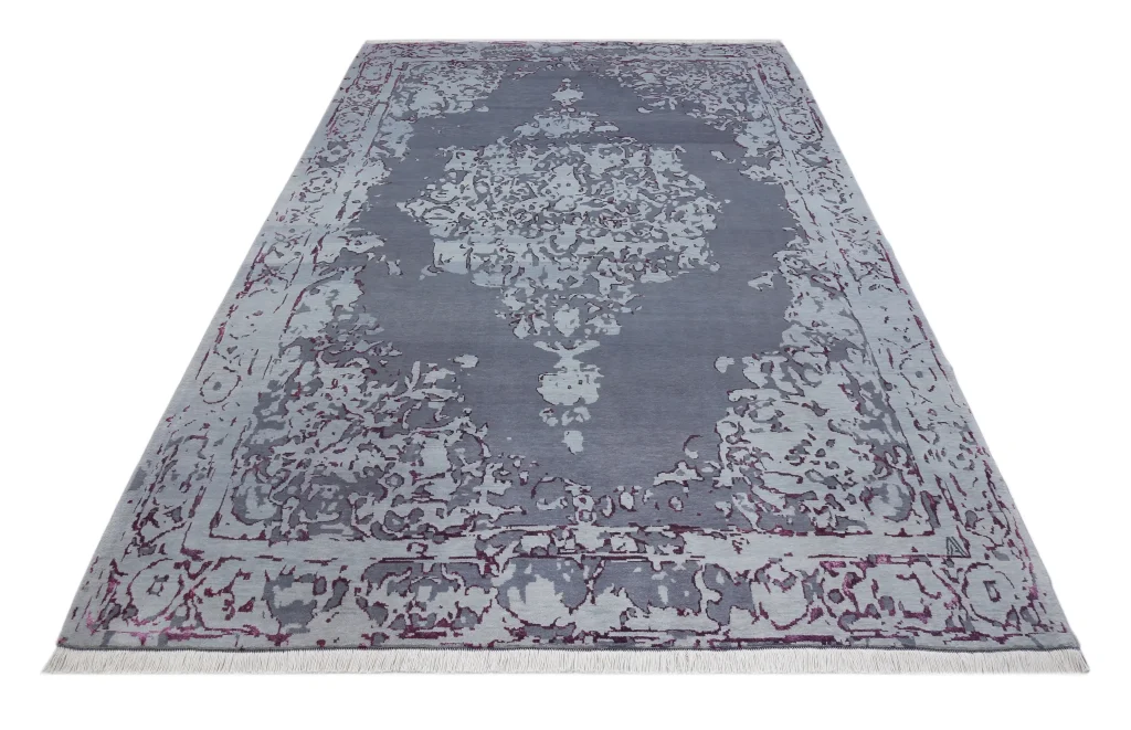 فرش دستباف کرک و ابریشم طرح صدف شش متری طوسی