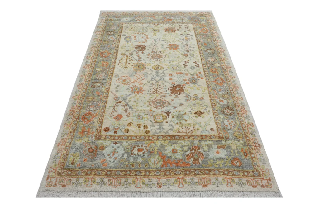 فرش دستبافت شکوفه کرم روشن