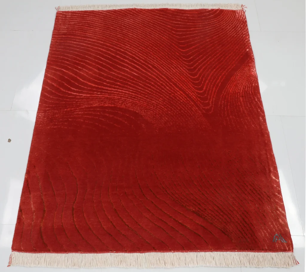 فرش دستباف کرک و ابریشم قرمز