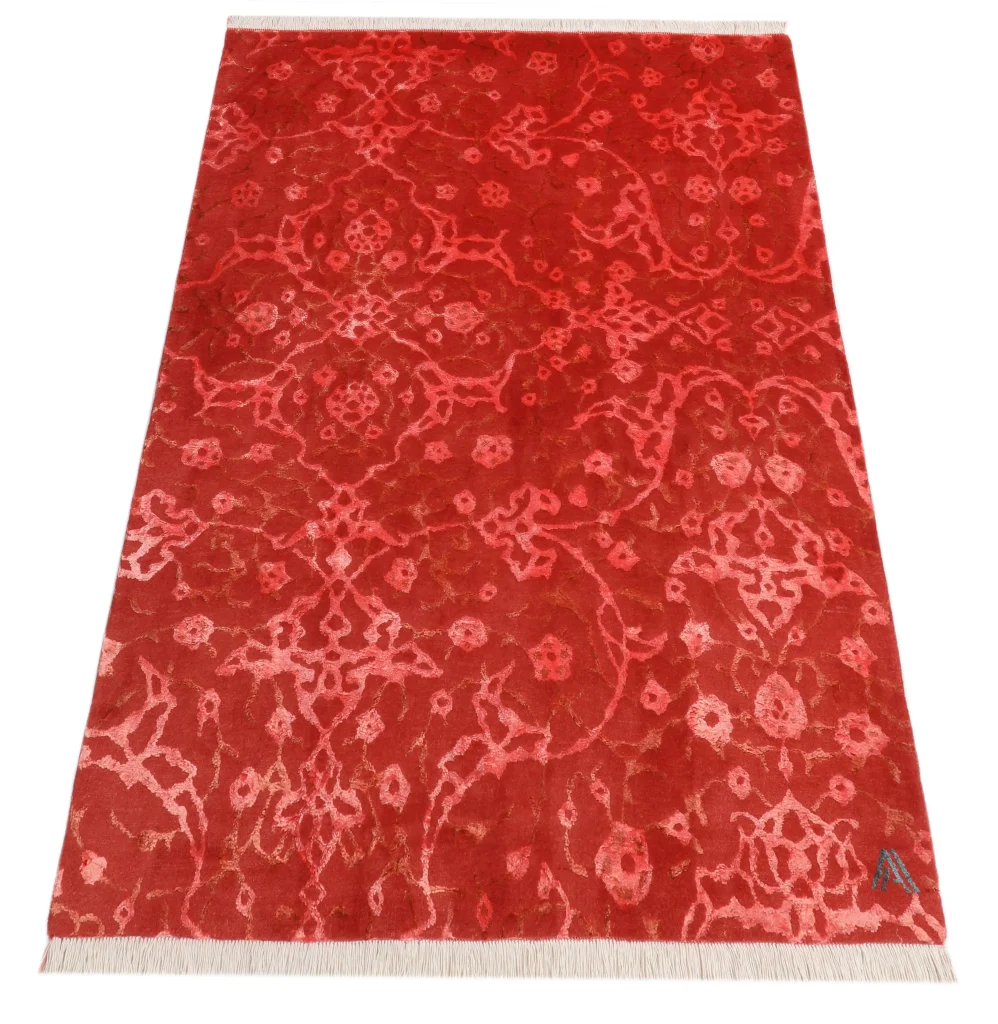فرش دستباف کرک و ابریشم طرح اژدری قرمز