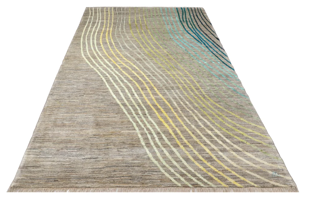 فرش دستبافت تبریز کرم خاکی طرح گیس