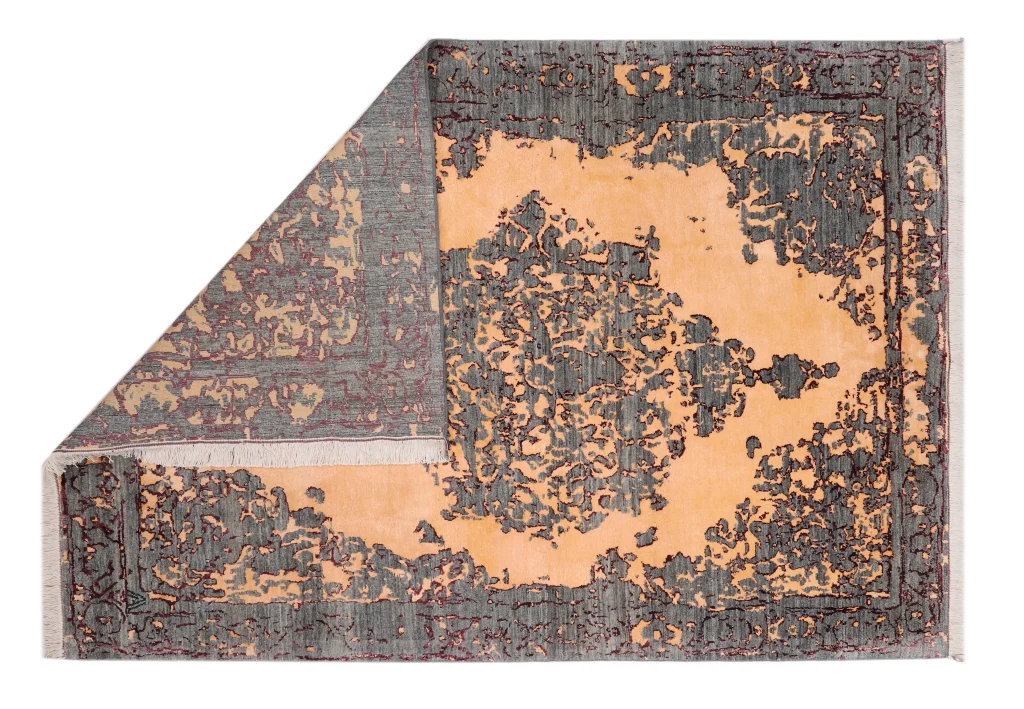 فرش دستباف کرک و ابریشم بژ گرم