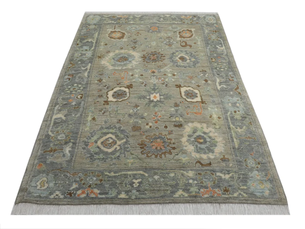 قالیچه دستبافت تبریز طرح معجزه رنگ طوسی