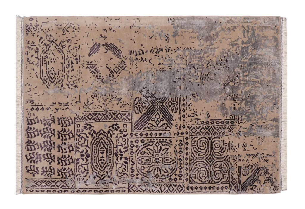 فرش دستباف کرک و ابریشم بژ شتری